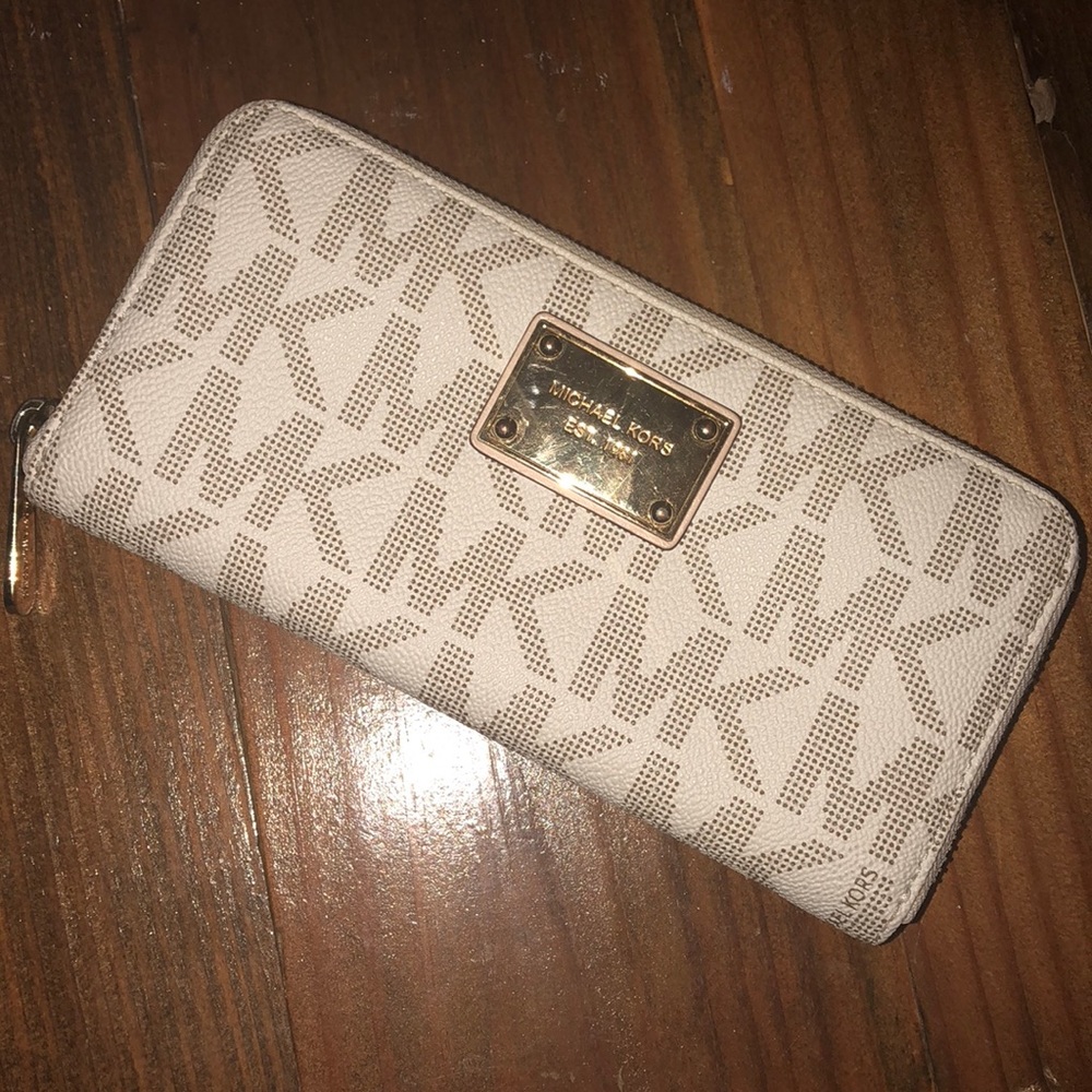 Michael Kors wallet.